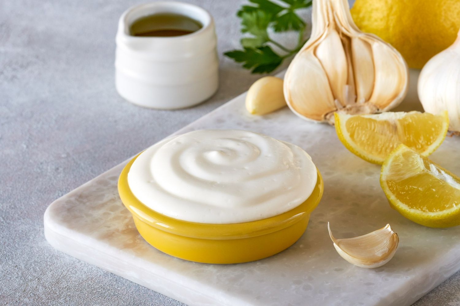 Why Older Adults Should Eat More Garlic?
